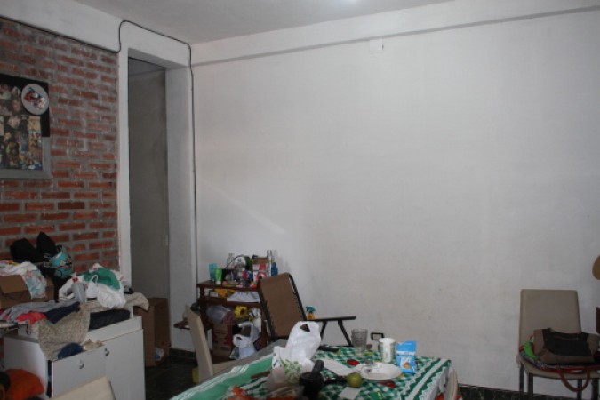 Vendo Casa con Local Comercial