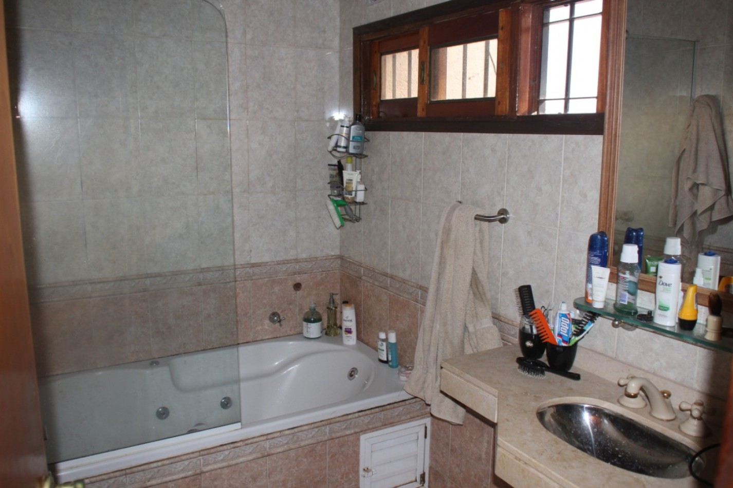 VENTA . VILLA SARITA. CHALET EN DOS PLANTAS