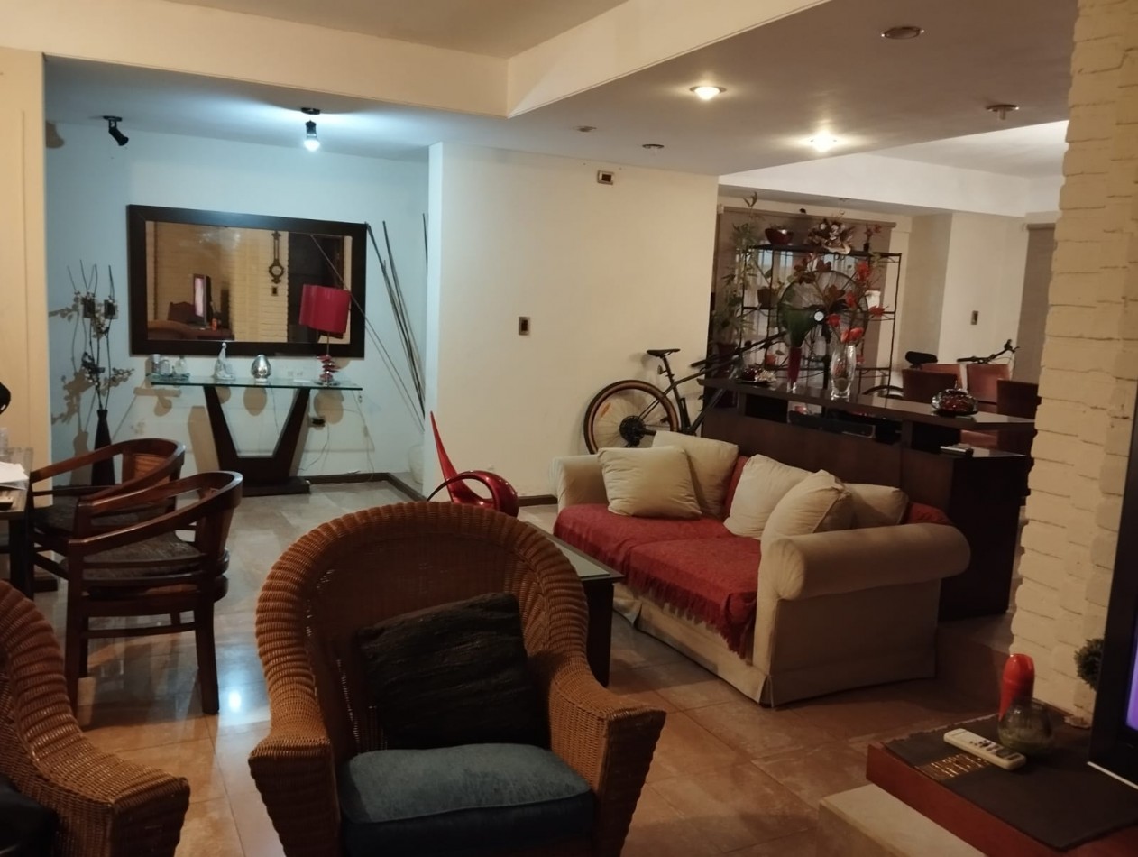 VENTA . VILLA SARITA. CHALET EN DOS PLANTAS