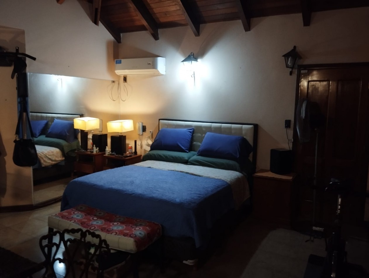 VENTA . VILLA SARITA. CHALET EN DOS PLANTAS