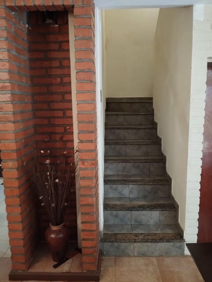 VENTA . VILLA SARITA. CHALET EN DOS PLANTAS