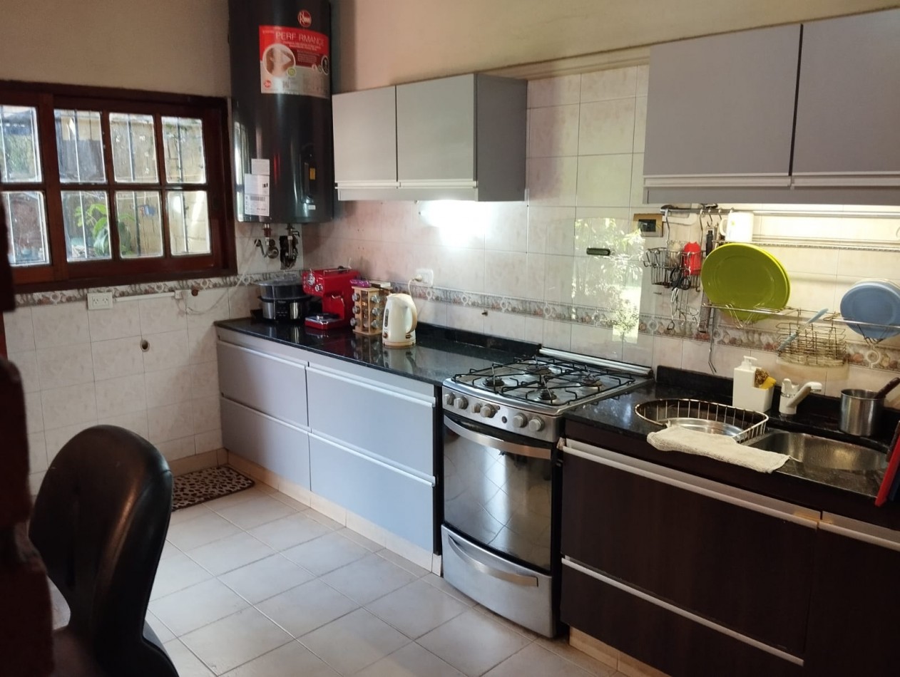VENTA . VILLA SARITA. CHALET EN DOS PLANTAS