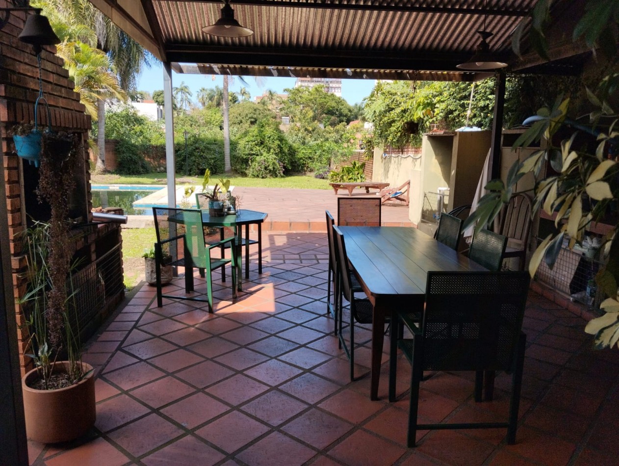 VENTA . VILLA SARITA. CHALET EN DOS PLANTAS