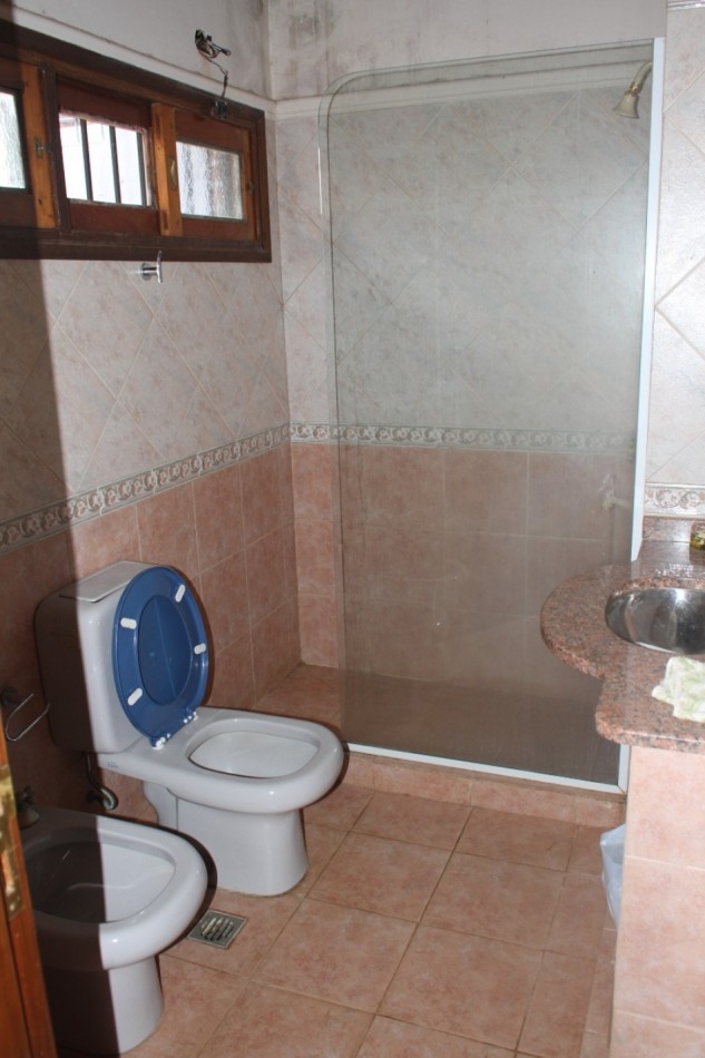 VENTA . VILLA SARITA. CHALET EN DOS PLANTAS