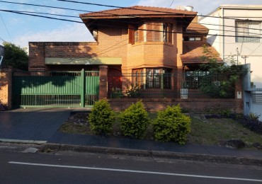 VENTA . VILLA SARITA. CHALET EN DOS PLANTAS